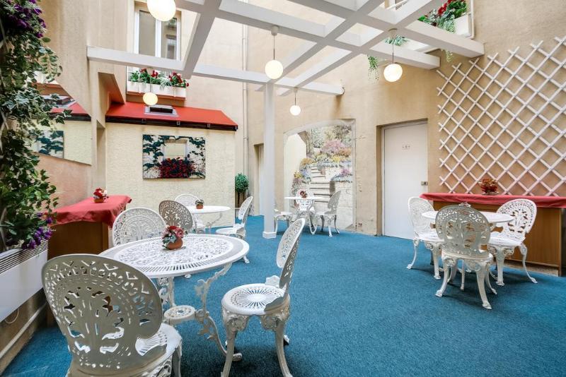 Hotel Des Arts Rueil-Malmaison Exteriér fotografie